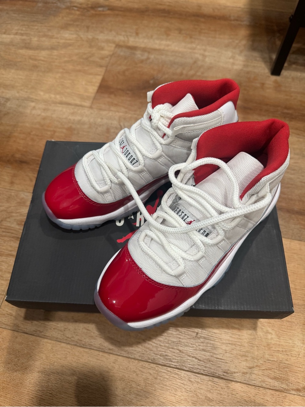 Jordan 11 cherry red